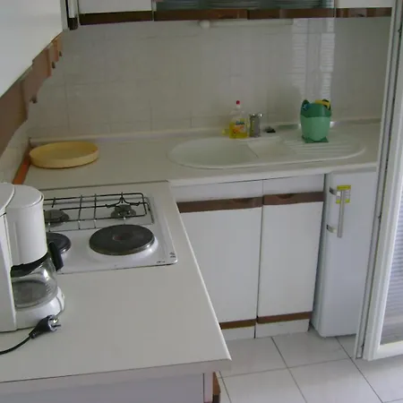 Guest house House Mai With Pool 3*